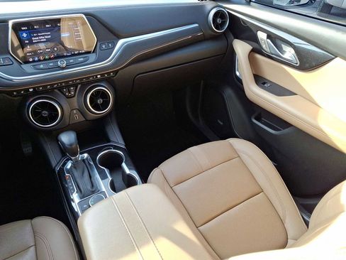 Used 2022 Chevrolet Blazer Premier w/ Enhanced Convenience Package image 12