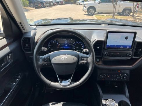 Used 2021 Ford Bronco Sport Outer Banks AWD/4WD image 14