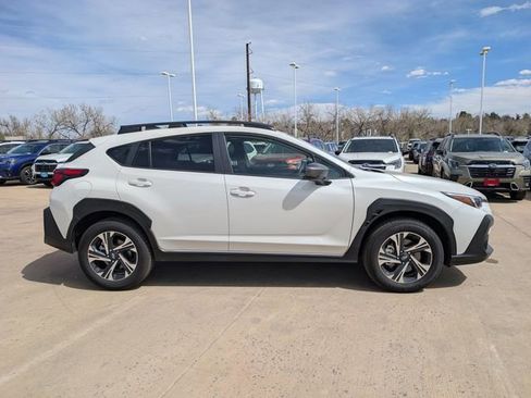 Certified 2025 Subaru Crosstrek 2.0i Premium image 2