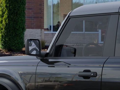 New 2025 Ford Bronco Base image 22