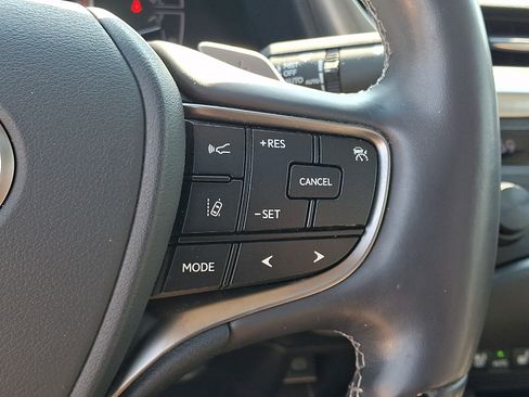 Used 2019 Lexus ES 350 FWD image 25