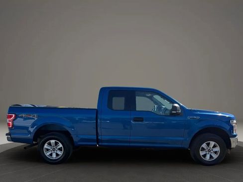 Used 2018 Ford F150 XLT w/ Trailer Tow Package AWD/4WD image 4