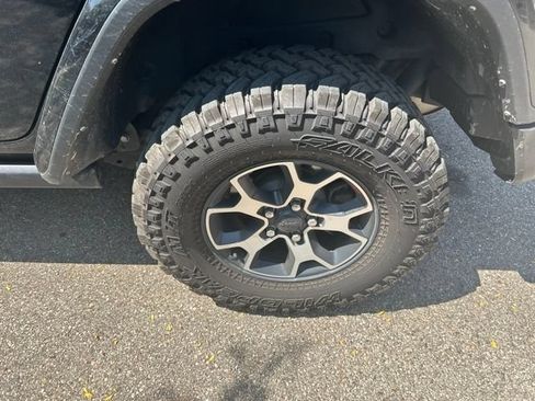 Used 2021 Jeep Wrangler Unlimited Rubicon AWD/4WD image 12