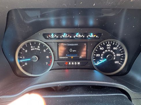 Used 2020 Ford F150 XLT w/ Equipment Group 302A Luxury AWD/4WD image 9