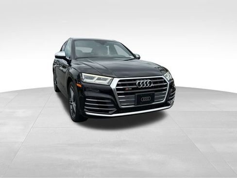 Used 2018 Audi SQ5 Premium Plus w/ S Sport Package AWD/4WD image 7