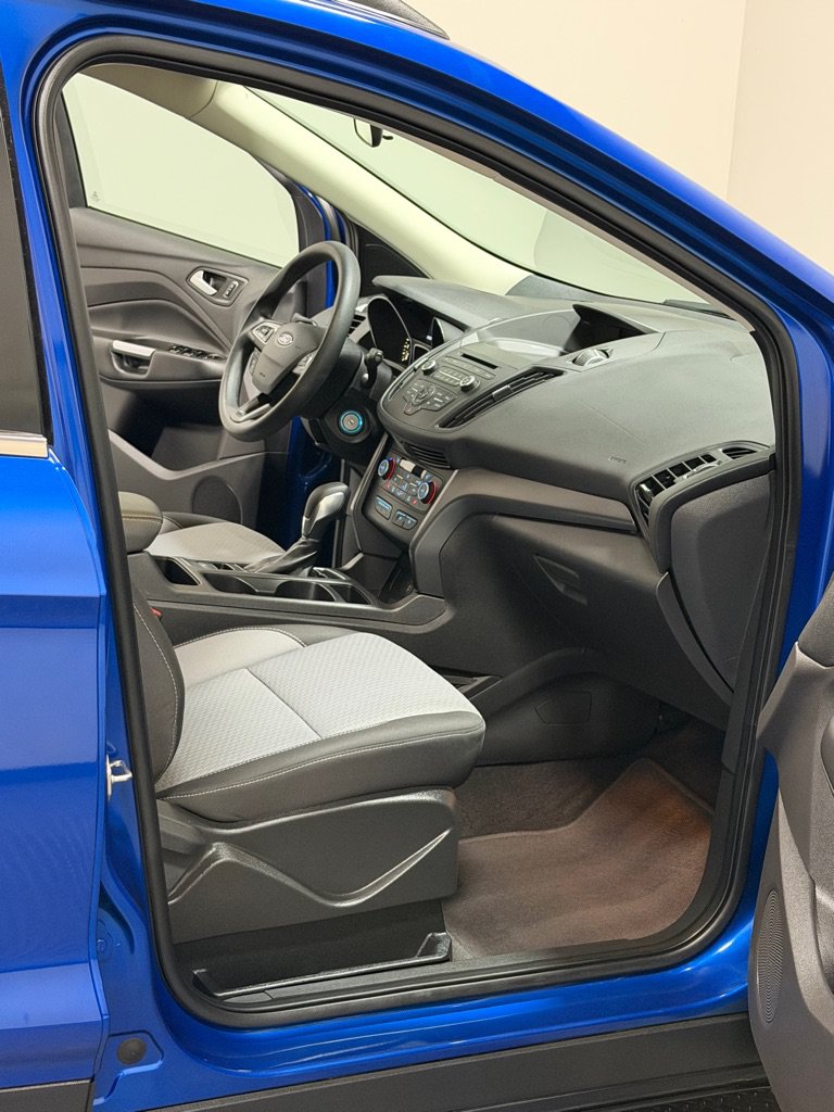 Used 2018 Ford Escape SE AWD/4WD image 11