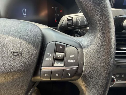 Used 2025 Ford Escape Active AWD/4WD image 13