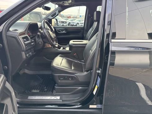 Used 2021 Chevrolet Tahoe High Country w/ Premium Package image 12