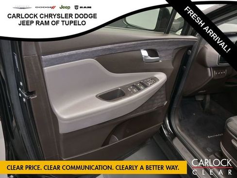 Used 2019 Hyundai Santa Fe SE image 13