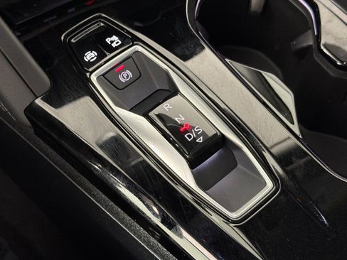 Used 2025 Audi Q5 Premium w/ Convenience Package AWD/4WD image 21