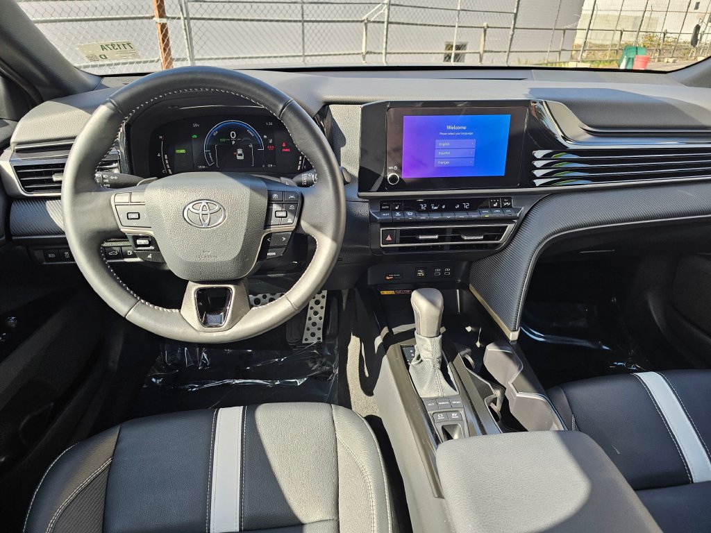 Certified 2025 Toyota Camry SE w/ Convenience Package AWD/4WD image 17