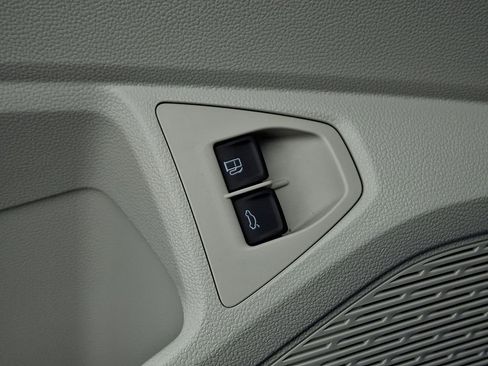 Certified 2023 Volkswagen Jetta S image 26