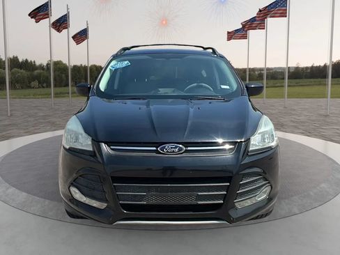 Used 2014 Ford Escape SE w/ Equipment Group 201A FWD image 2