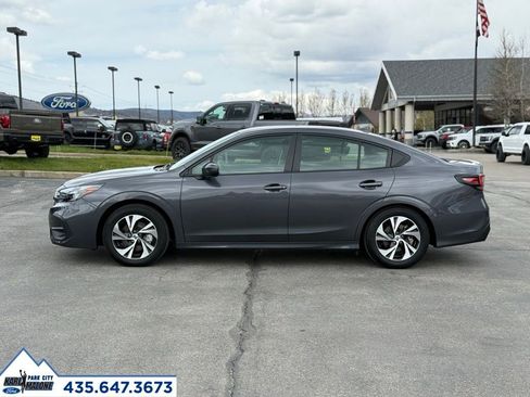 Used 2025 Subaru Legacy Premium AWD/4WD image 2