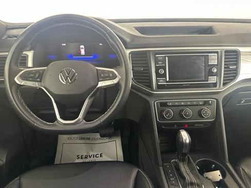 Used 2022 Volkswagen Atlas Cross Sport SE AWD/4WD image 22