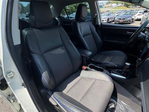 Used 2019 Toyota Corolla SE FWD image 13