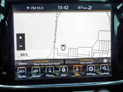 Used 2020 Jeep Grand Cherokee Summit AWD/4WD image 25
