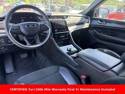 Used 2023 Jeep Grand Cherokee L Laredo AWD/4WD image 20
