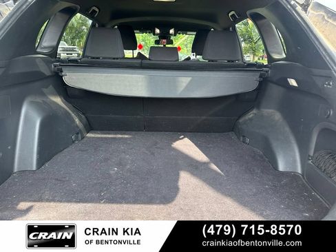 Used 2022 Toyota RAV4 SE AWD/4WD image 16