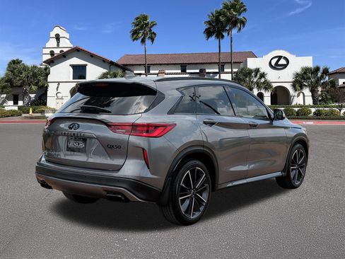 Used 2023 INFINITI QX50 Sport FWD image 2