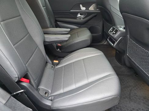 Certified 2022 Mercedes-Benz GLS 450 4MATIC image 22