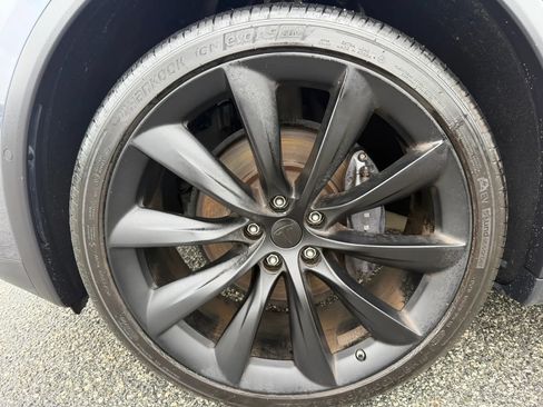 Used 2021 Tesla Model X Long Range AWD/4WD image 24