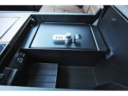 Used 2025 Toyota Tundra 1794 Edition image 27