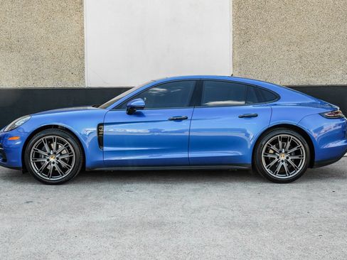 Used 2018 Porsche Panamera 4 AWD/4WD image 15