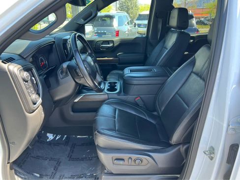 Used 2022 Chevrolet Silverado 1500 High Country AWD/4WD image 29