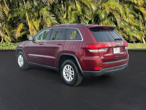 Used 2020 Jeep Grand Cherokee Laredo image 7