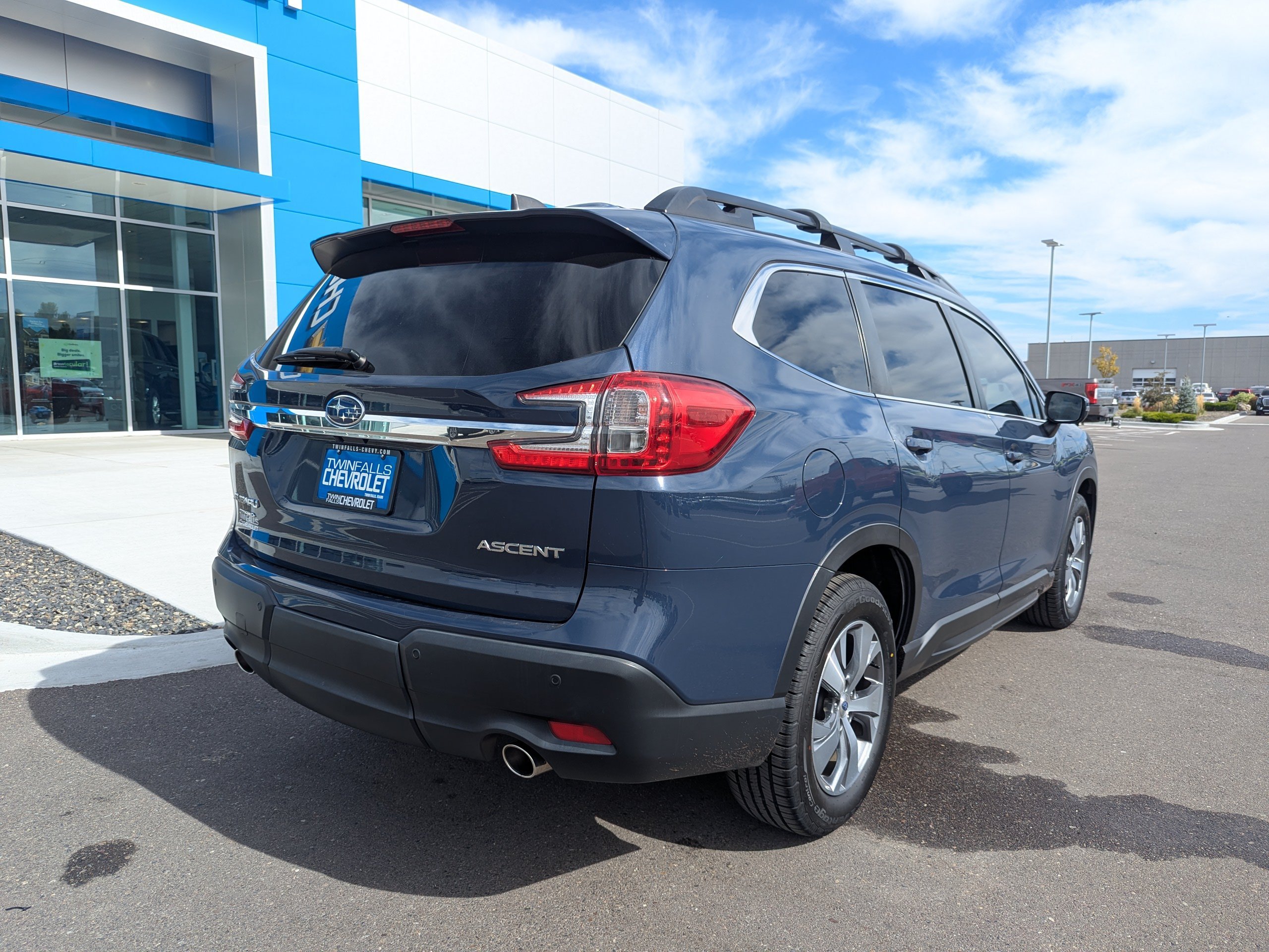 Used 2023 Subaru Ascent Premium w/ Convenience Package AWD/4WD image 36