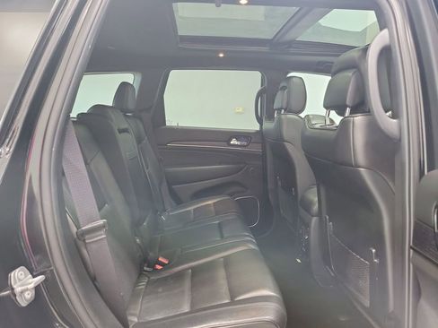 Used 2019 Jeep Grand Cherokee High Altitude AWD/4WD image 16