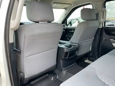 Used 2023 Toyota Tundra SR5 w/ SR5 Convenience Package AWD/4WD image 40