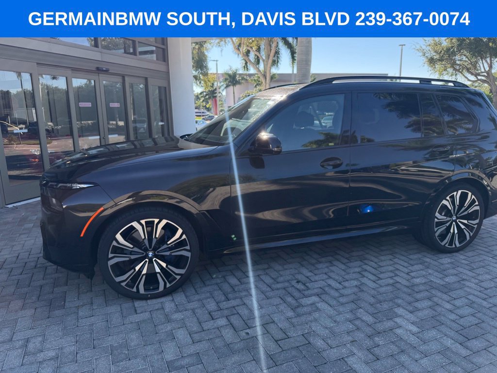 Used 2024 BMW X7 M60i w/ Executive Package AWD/4WD image 4