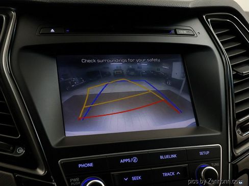 Used 2017 Hyundai Santa Fe Sport FWD image 22