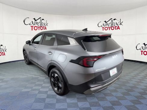 Used 2026 Kia Sportage LX AWD/4WD image 8