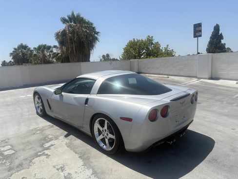 Used 2008 Chevrolet Corvette Coupe w/ Preferred Equipment Group RWD image 10