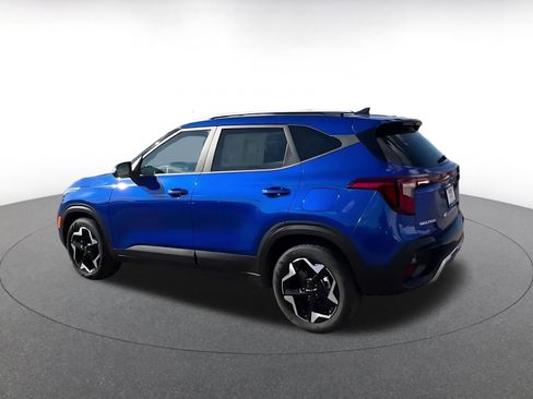 Used 2025 Kia Seltos S image 10