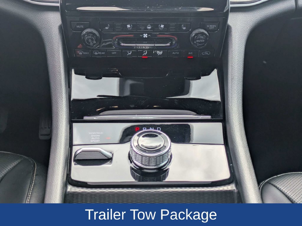 Used 2025 Jeep Grand Cherokee Limited w/ Luxury Tech Group II AWD/4WD image 22