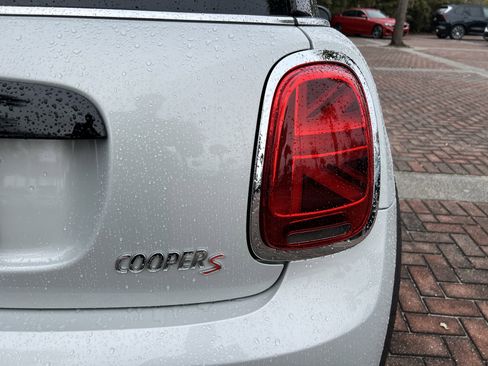 Certified 2023 MINI Cooper S image 40