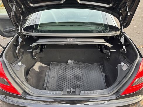 Used 2009 Mercedes-Benz SLK 55 AMG image 17