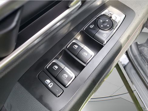 New 2025 Kia Telluride S image 21