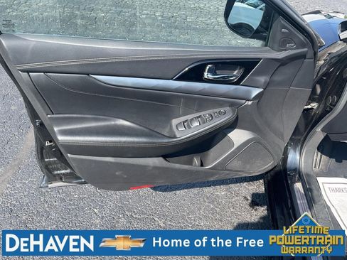 Used 2023 Nissan Maxima SL FWD image 23