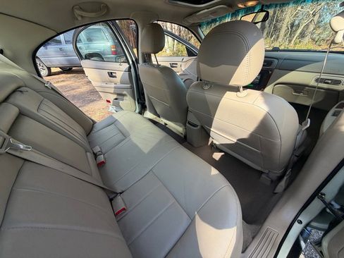 Used 2005 Mercury Sable LS image 19