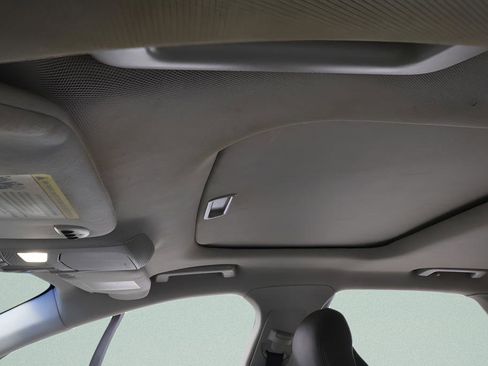 Used 2016 Lincoln MKZ AWD w/ Equipment Group 200A Select image 10