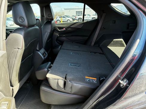 Used 2022 Chevrolet Equinox RS w/ RS Leather Package image 38