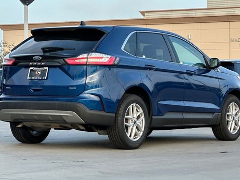 Used 2023 Ford Edge SEL image 6