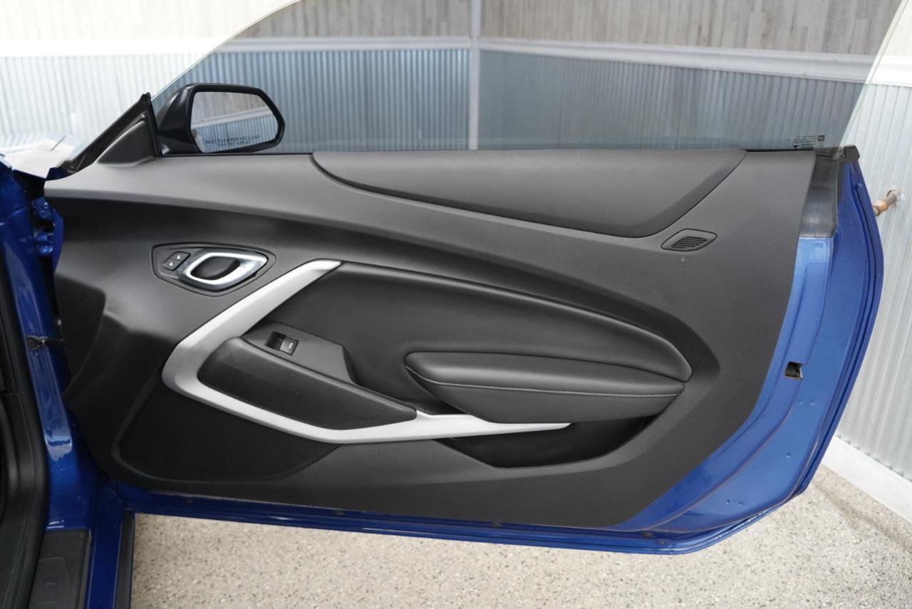 Used 2021 Chevrolet Camaro LT RWD image 34