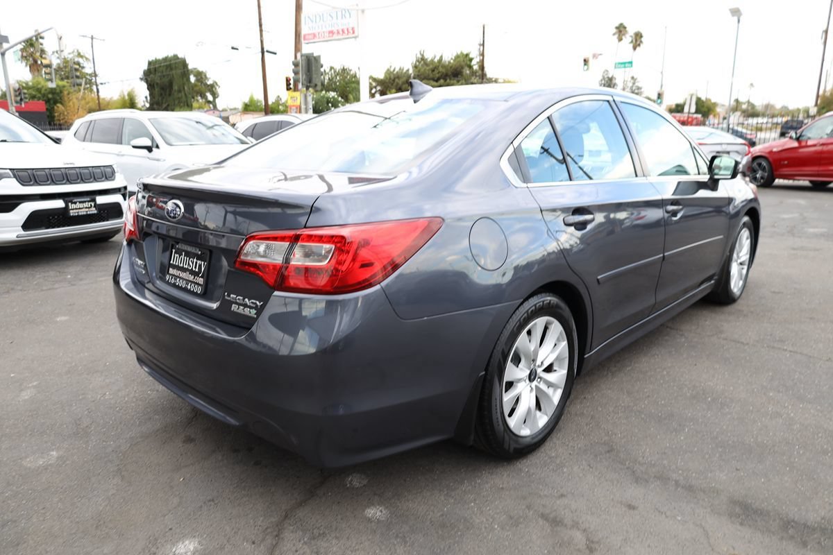 Used 2016 Subaru Legacy 2.5i Premium AWD/4WD image 4