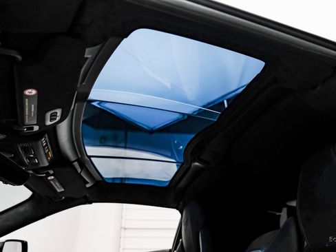 Used 2023 Chevrolet Corvette Stingray Premium Cpe w/ Z51 Performance Package image 43